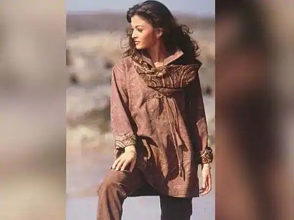 87 देशों के प्रतियोगी