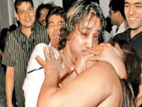 नशे में मीका सिंह और किस कॉन्ट्रोवर्सी