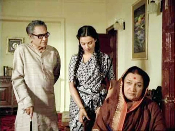 सबसे कड़क मां - दीना पाठक, खूबसूरत सबसे कड़क मां - दीना पाठक, खूबसूरत