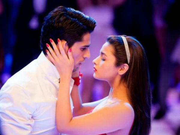 स्टूडेंट ऑफ दी ईयर में भी पहनी थी बिकनी