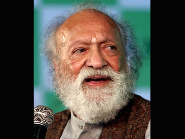 क्लासिकल संगीत के स्तंभ पंडित रविशंकर क्लासिकल संगीत के स्तंभ पंडित रविशंकर