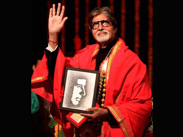 अमिताभ बच्चन के लिए एक शब्द जो सबसे पहले दिमाग में आता है?