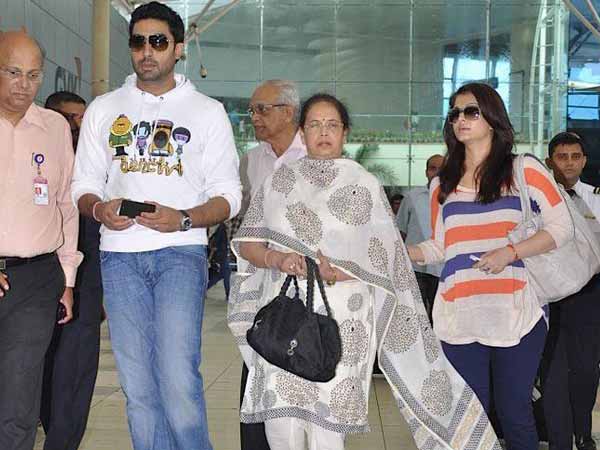 Aishwarya with Abhishek and Vrinda Rai Aishwarya with Abhishek and Vrinda Rai