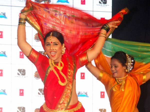 विद्या को ऐसे किरदार नहीं करने चाहिए विद्या को ऐसे किरदार नहीं करने चाहिए