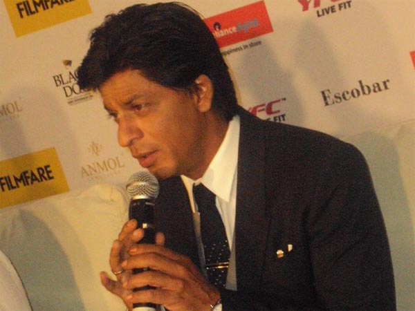 अपनी फिल्मो का रीमेक चाहते हैं शाहरुख अपनी फिल्मो का रीमेक चाहते हैं शाहरुख