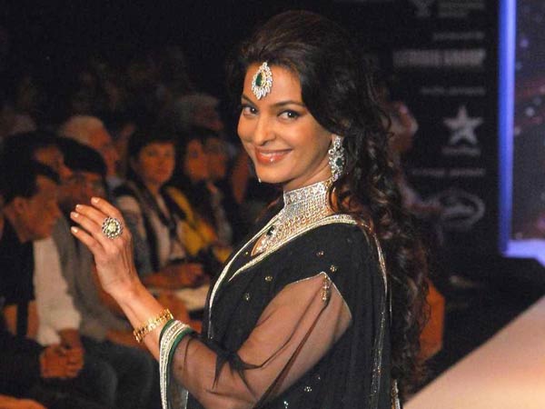 जीनत अमान ने कहा गहने हमेशा खूबसूरत होते हैं जीनत अमान ने कहा गहने हमेशा खूबसूरत होते हैं