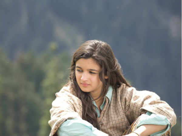 आलिया के पास है ऐसी आलिया के पास है ऐसी
