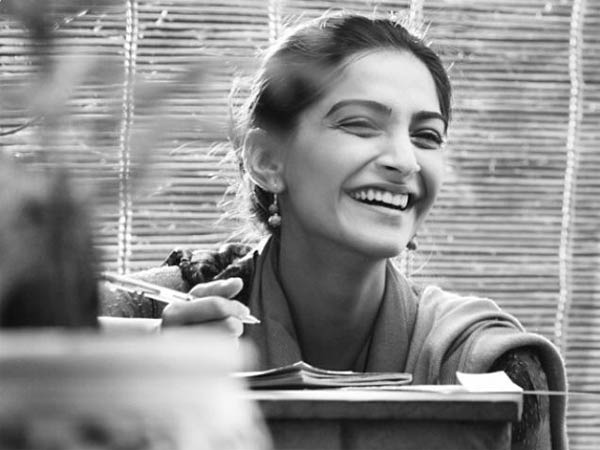 राझणां से हुईं हिट राझणां से हुईं हिट