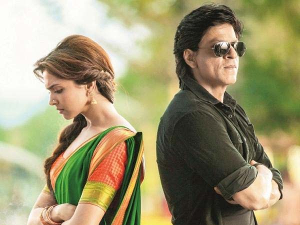 दुनियादारी की वजह से चेन्नई एक्सप्रेस पर मुसीबत दुनियादारी की वजह से चेन्नई एक्सप्रेस पर मुसीबत