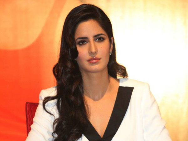 मीडिया को बनाती हूं बेवकूफ