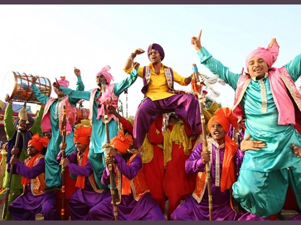 अभिनव कश्यप की प्रतिष्ठा दांव पर अभिनव कश्यप की प्रतिष्ठा दांव पर