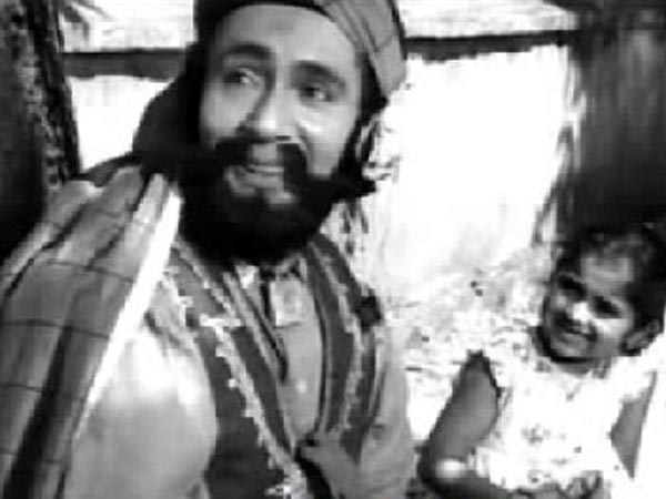 ऐ मेरे प्यारे वतन ऐ मेरे प्यारे वतन