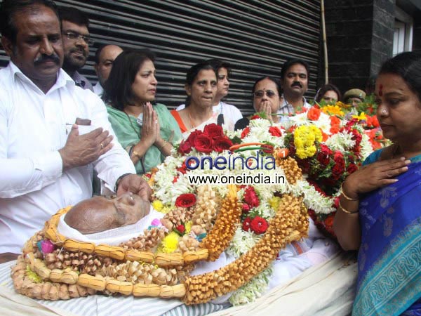 दो बार सर्वश्रेष्ठ गायक का राष्ट्रीय फिल्म पुरस्कार दो बार सर्वश्रेष्ठ गायक का राष्ट्रीय फिल्म पुरस्कार