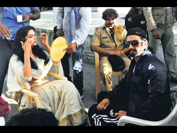 दीपिका का गरबा