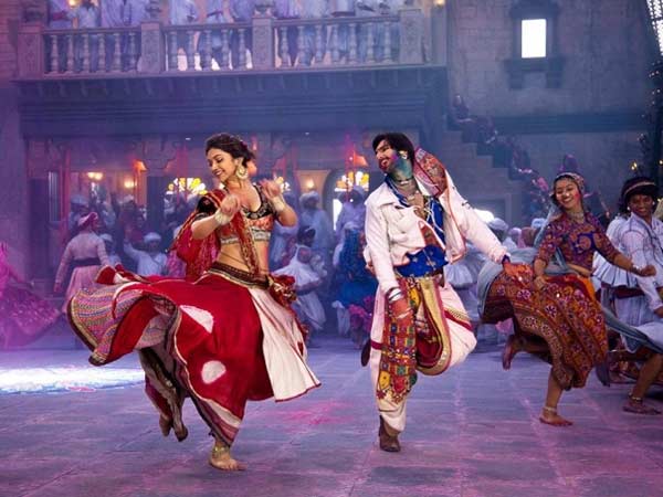 रंगों का बेहतरीन प्रयोग
