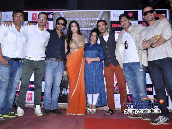 फिल्म की पूरी टीम फिल्म की पूरी टीम