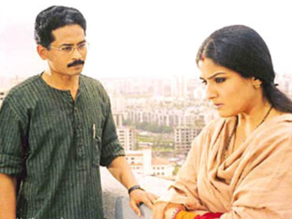 राजनीति के दो चेहरे राजनीति के दो चेहरे