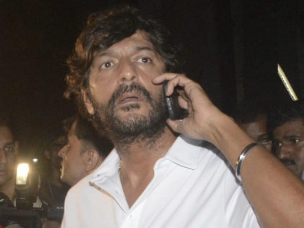 रवि चोपड़ा के घर पर सितारों का जमावाड़ा रवि चोपड़ा के घर पर सितारों का जमावाड़ा