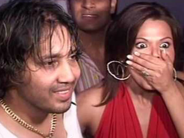 ए भाई तूने पप्पी क्यों ली! ए भाई तूने पप्पी क्यों ली!