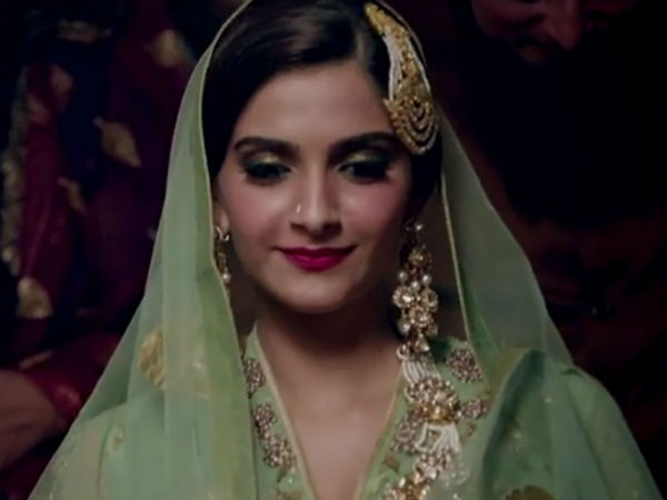 जेल से डर नहीं लगता डॉली को प्यार से लगता है जेल से डर नहीं लगता डॉली को प्यार से लगता है