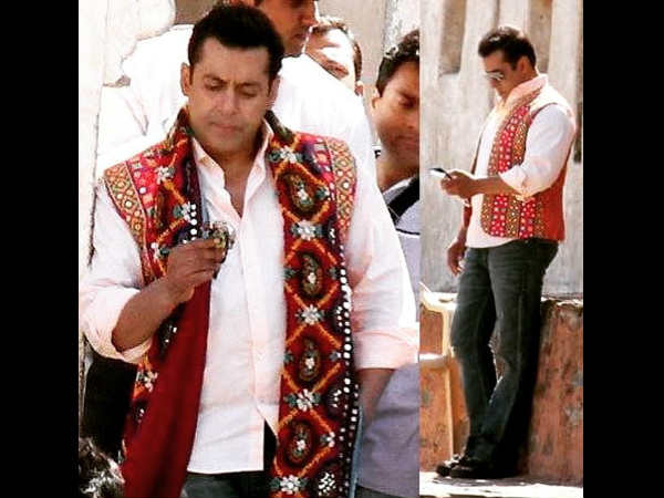 एक फोन की कीमत एक फोन की कीमत