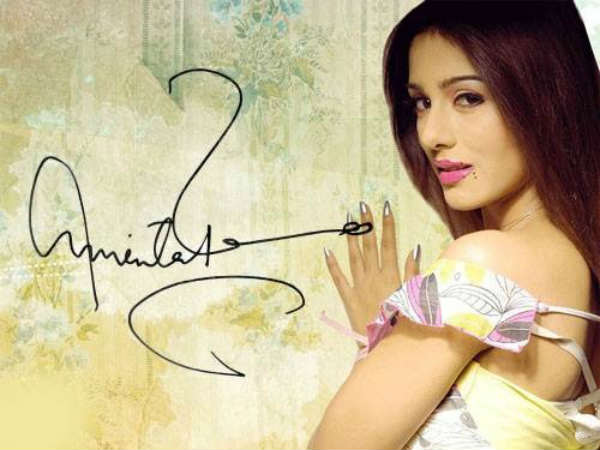 Autograph of Amrita Rao Autograph of Amrita Rao