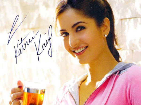 Autograph of Kaitrina Kaif