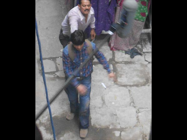 सीन करते किंग खान सीन करते किंग खान