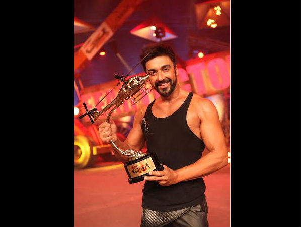 25 लाख के विजेता हुए आशीष