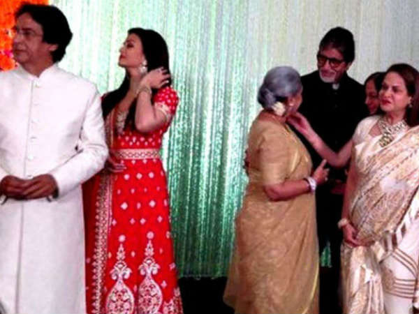 नैना बच्चन की शादी का रिसेप्शन नैना बच्चन की शादी का रिसेप्शन