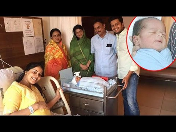पहली झलक पहली झलक