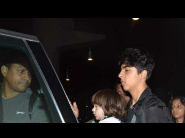 ड्राइवर गाड़ी निकालो