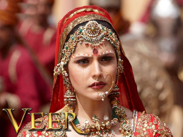 ज़रीन खान