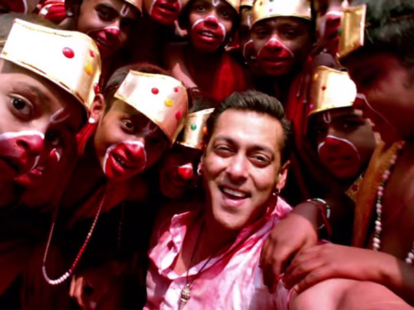 300 करोड़ कल्ब में 'बजरंगी भाईजान'.. धमाकेदार एंट्री!