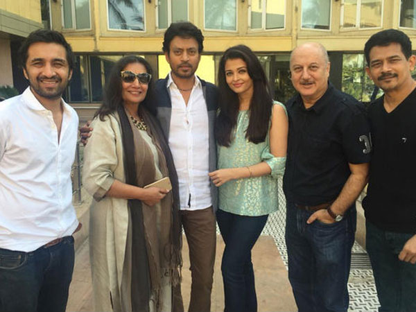 बेहतरीन स्टार कास्ट