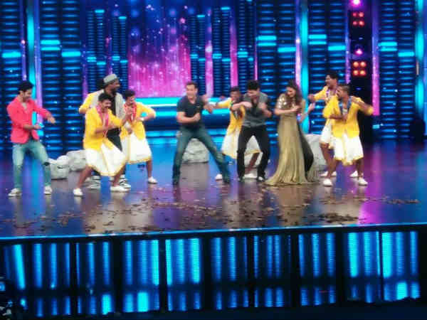 सलमान ने किया डांस