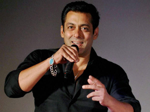 अगली फिल्म में नो स्टारकिड