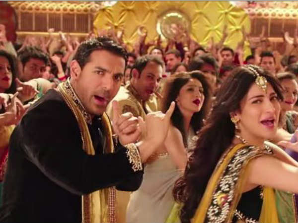 वेलकम बैक- फर्स्ट डे वेलकम बैक- फर्स्ट डे