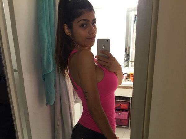 लोग हैं नाराज़