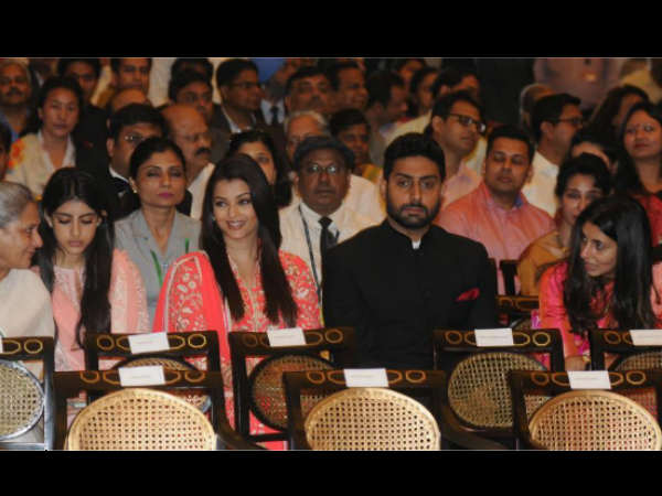 लाईमलाईट में थीं नव्या 