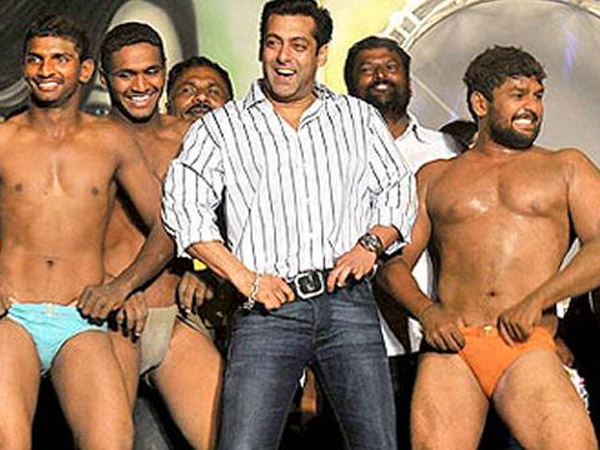 दंगल vs सुल्तान