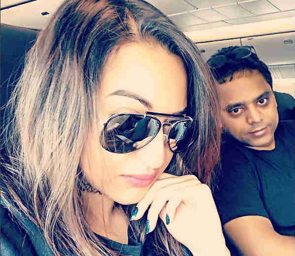 देखिए आप भी