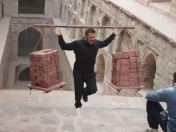 ना खान - ना कपूर ना खान - ना कपूर