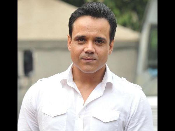 8. यश टौंक 8. यश टौंक