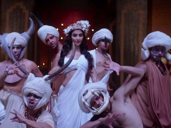 पहनावा से लेकर सेट तक पहनावा से लेकर सेट तक