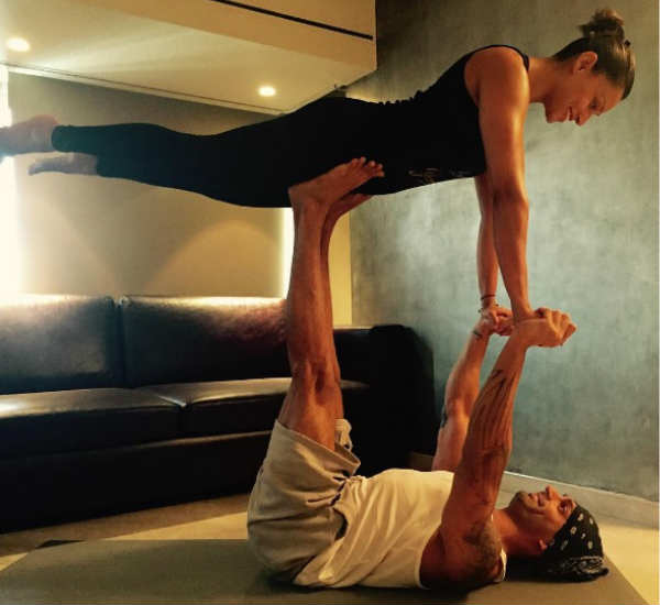 तस्वीरें