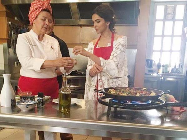 तस्वीरें