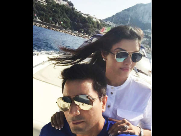 असिन और राहुल असिन और राहुल