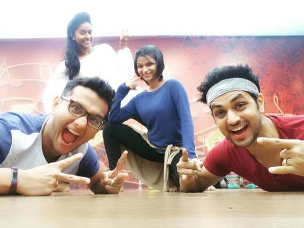 तस्वीरें...