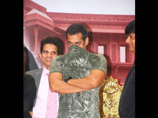 तस्वीरें